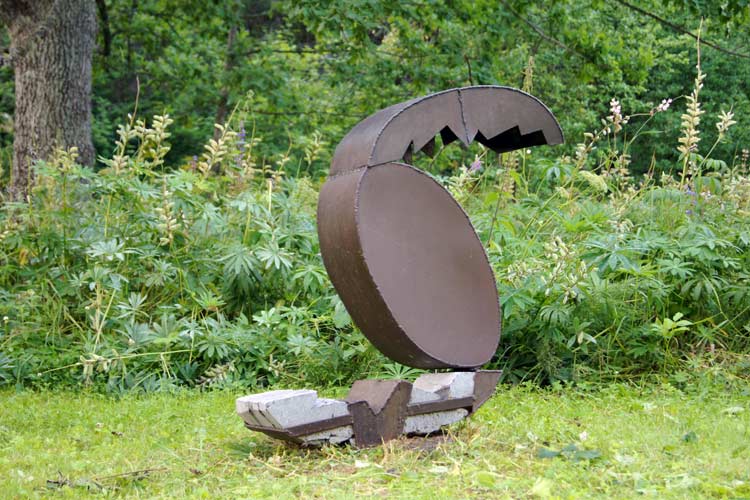 Gjalt Blaauw in POAM Penttilä Open Air Museum - sculpture park Finland | veistospuisto